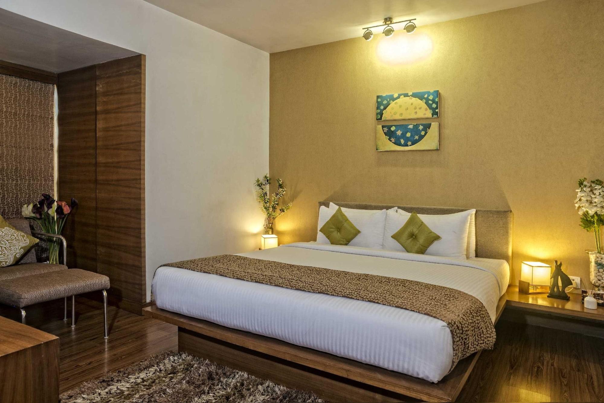 Yogi Executive Hotel Navi Mumbai Exterior foto