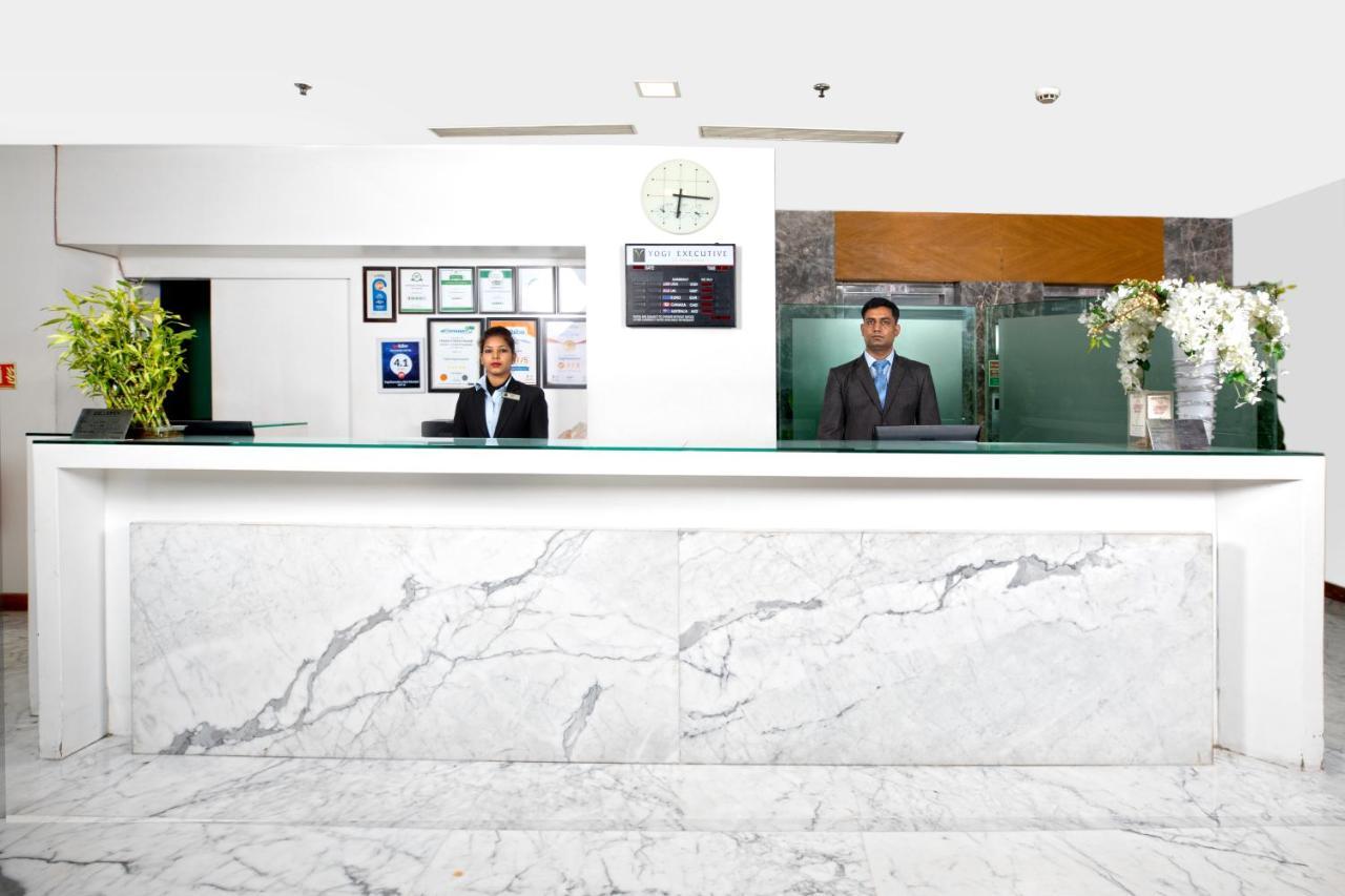 Yogi Executive Hotel Navi Mumbai Exterior foto