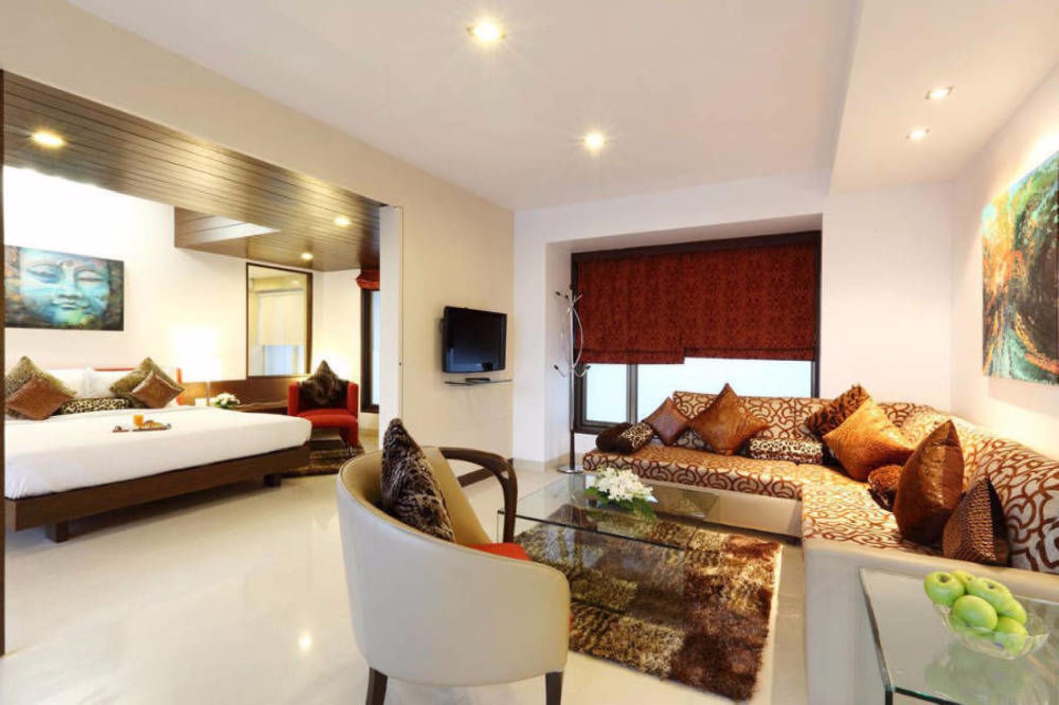 Yogi Executive Hotel Navi Mumbai Exterior foto